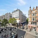 Elegant 3 Bedroom Apartment On Oxford Street Luxury Living In Central London 2Gc
